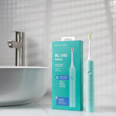 Электрическая звуковая зубная щётка Revyline RL 040, зеленая и по всему Казахстану в интернет-магазине Revyline.kz