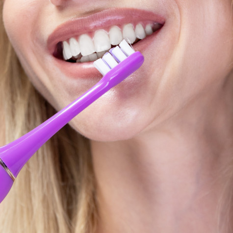 Электрическая звуковая зубная щётка Revyline RL 070 Violet и по всему Казахстану в интернет-магазине Revyline.kz