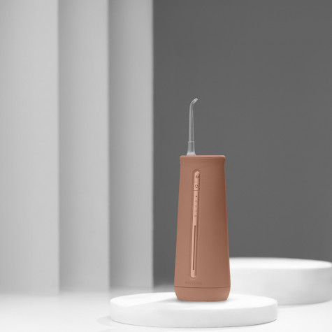 Портативный ирригатор Revyline RL 630 Special Color Edition Mocha Mousse и по всему Казахстану в интернет-магазине Revyline.kz