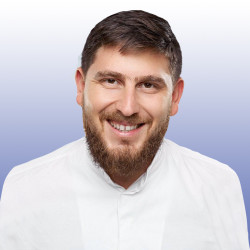 Газаров Артём Ервандович Газаров Артём Ервандович